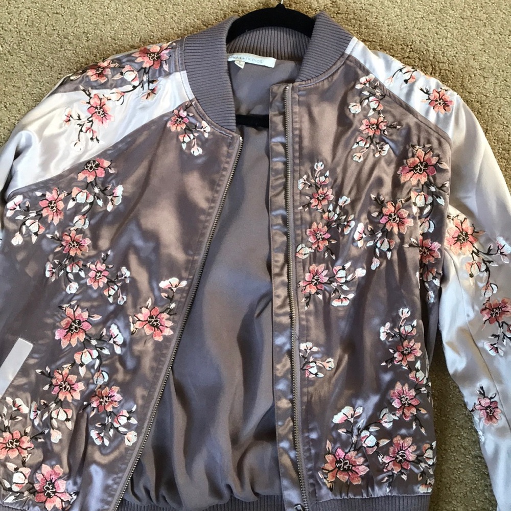 Revolve bomber jacket size small